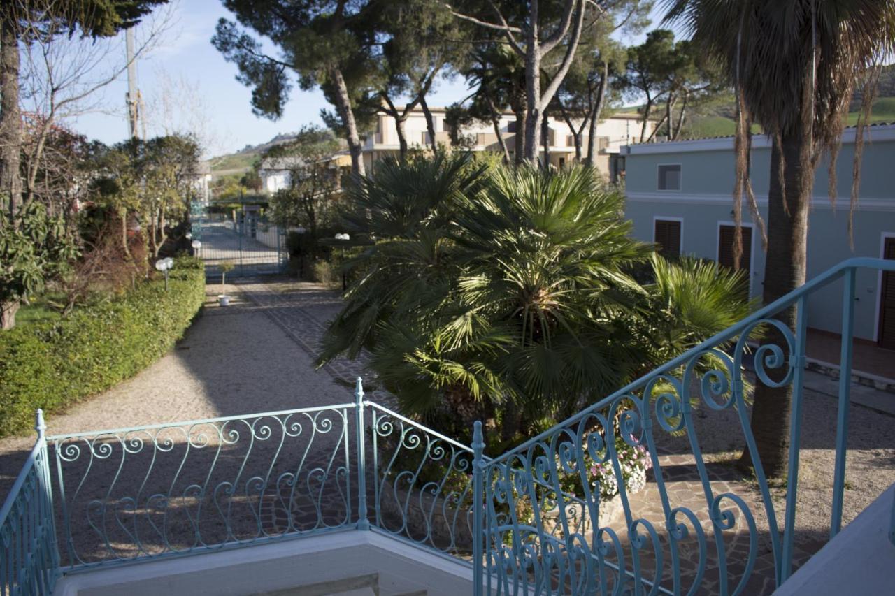Villa Arlini Пинето Екстериор снимка